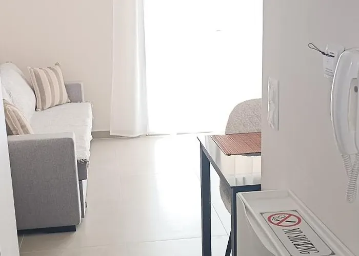 דירה Agias Sofia's Cozy 1 סלוניקי